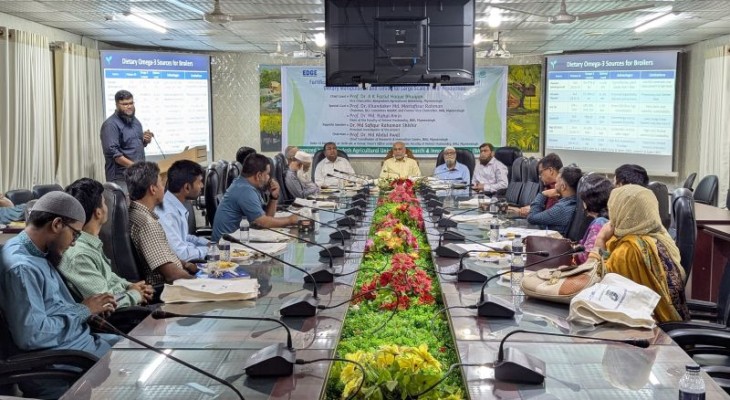 ওমেগা-৩ সমৃদ্ধ ব্রয়লার মাংসের সম্ভাবনা নিয়ে বাকৃবিতে কর্মশালা অনুষ্ঠিত